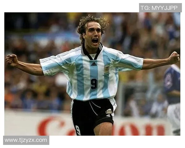 盘点足坛球星那些响亮有趣的绰号背后故事与独特魅力